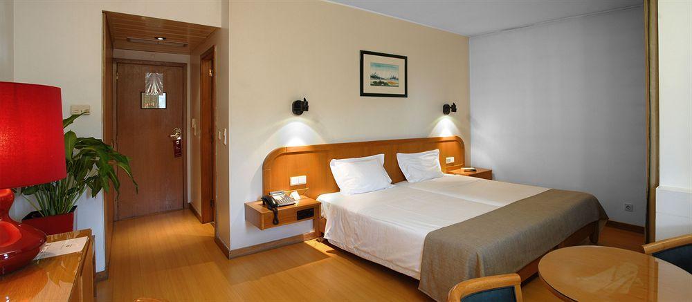Hotel Amadeos - Matosinhos - Porto מראה חיצוני תמונה